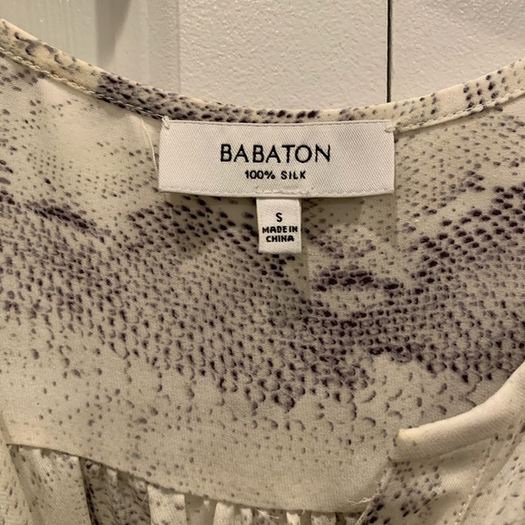 Aritzia 100% silk blouse - Picture 4 of 4